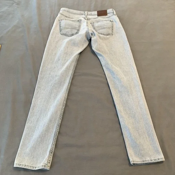 Hollister Jeans Mens 30x32 Light Wash Skinny Epic Flex Stretch Denim Blue - Picture 8 of 11